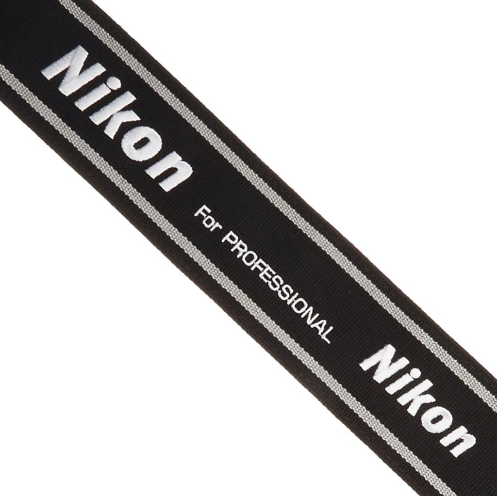 Шейный ремень Nikon для 60-мм зеркальной/беззеркальной фотокамеры Nikon Logo Wide Strap 60, черный x серый 6920