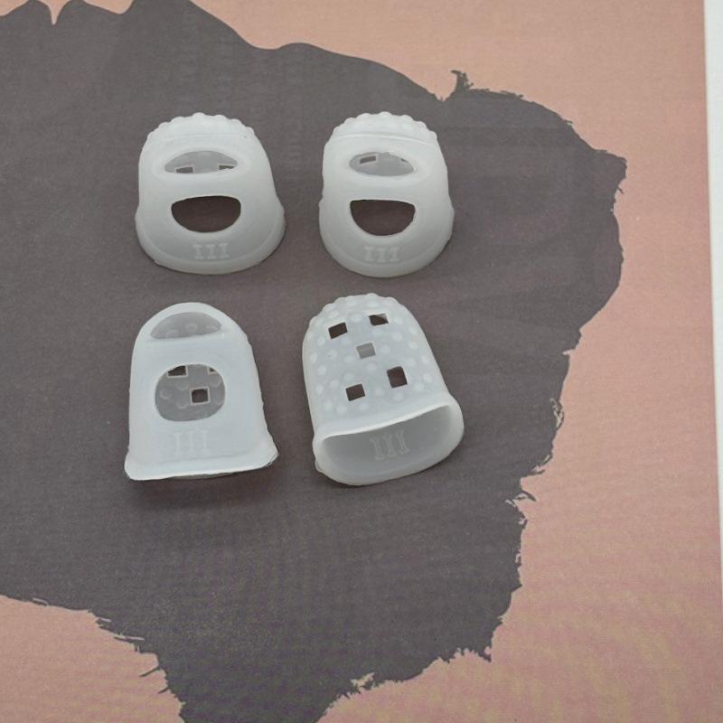 Children's Non-Slip Silicone Guitar Finger Sleeves for Left Hand - String Protection & Practice Accessory