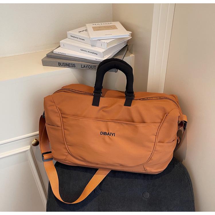 Вместительная дорожная сумка-трансформер — легкая сумка через плечо для деловых поездок и спортзала.