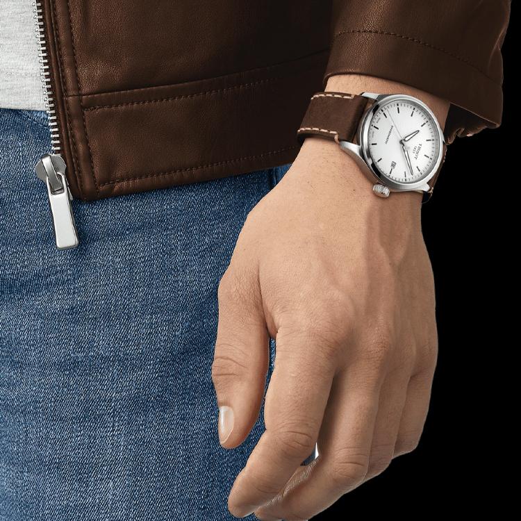 Tissot Коллекция Soko Автоматический механический механизм Водонепроницаемость 100 м Мужские часы Часы 43 мм Белый циферблат T116.407.16.011.00