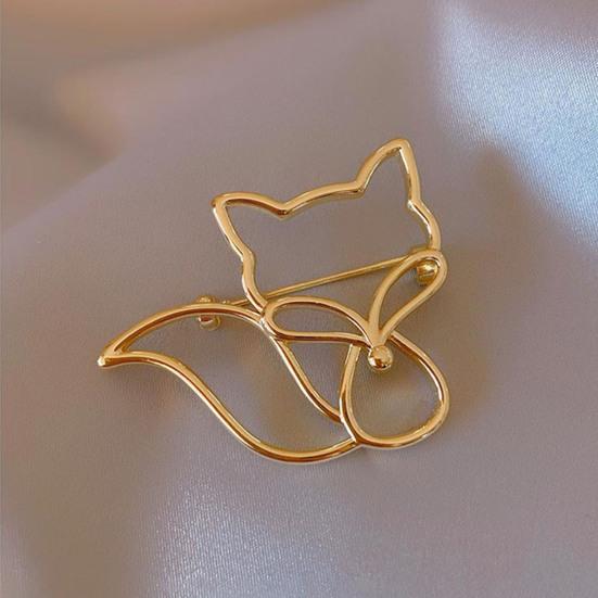 Women Brooch Hollow Fox Decor Stainless Exquisite Anti-slip Wear-resistant Coat Collar Hat Scarf Decoration Clothes Pin Garment Jewelry
