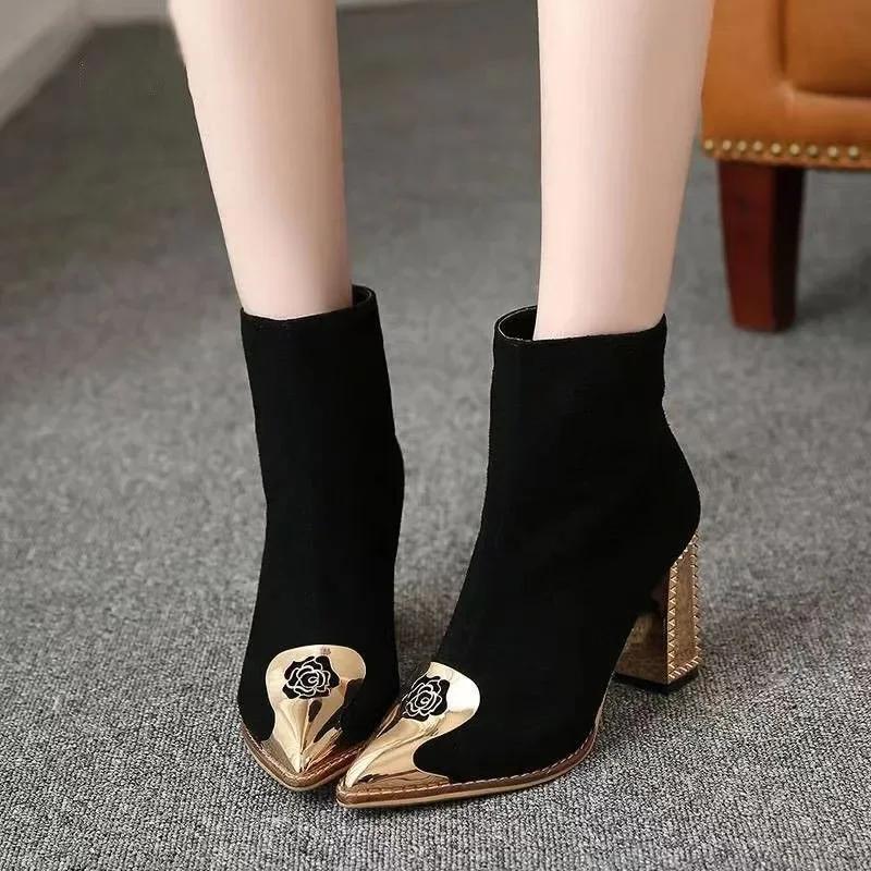 Женские туфли-лодочки с острым носком и заклепками на высоком каблуке, женские резиновые ботильоны с толстым металлическим каблуком, цветочные черные короткие женские сапоги