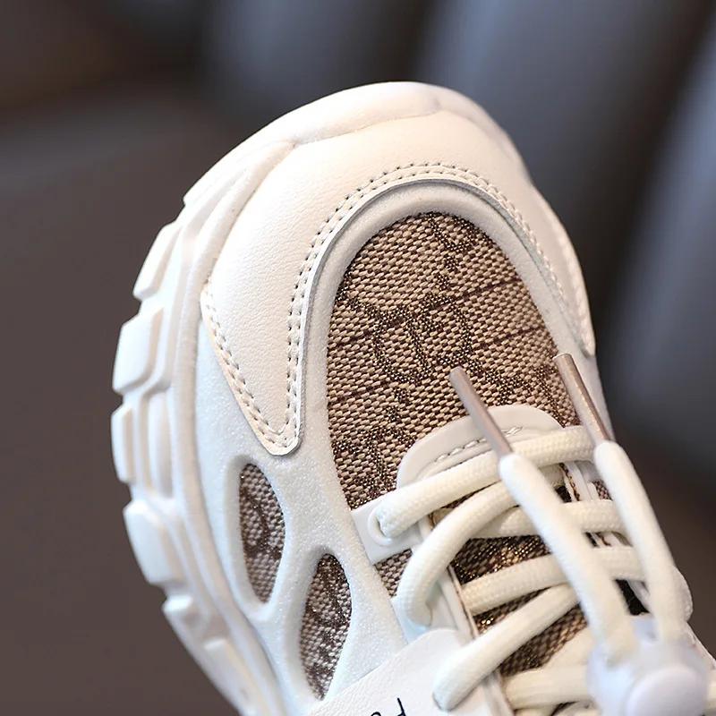 2024 Осенняя детская повседневная спортивная обувь Модные дышащие трикотажные мягкие нескользящие детские кроссовки для мальчиков и девочек Размер 21-36