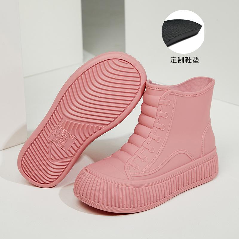 New women's water shoes inner height increase waterproof rain shoes non-slip rain boots short tube fashion Korean version rubber shoes water boots