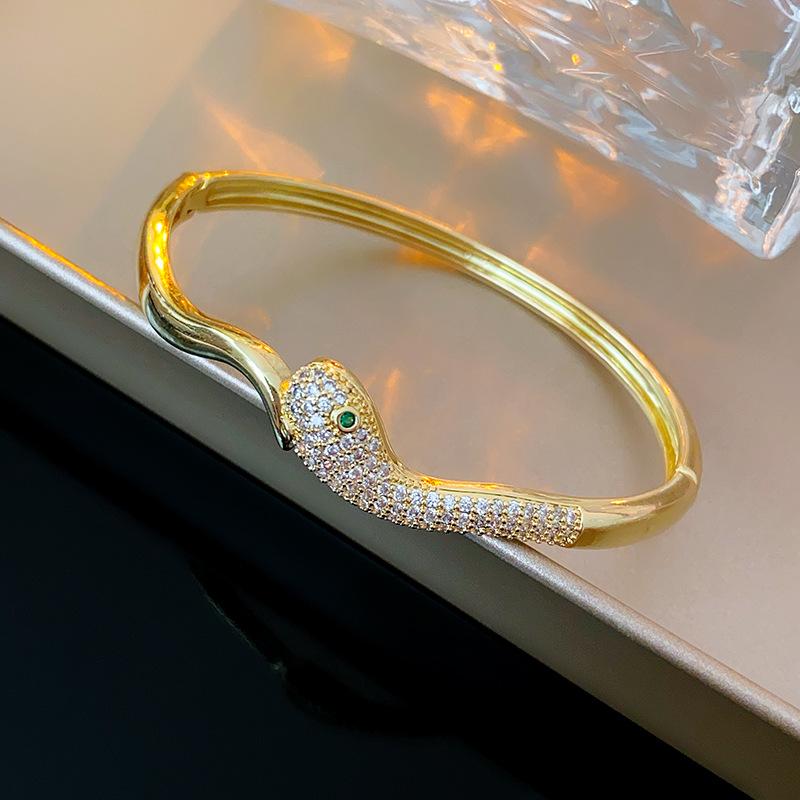 Real Gold Electroplated Zircon Snake-Shaped Personalized Bracelet Fashion All-Match Bracelet Light Luxury High-Grade Bracelet Women's Wholesale