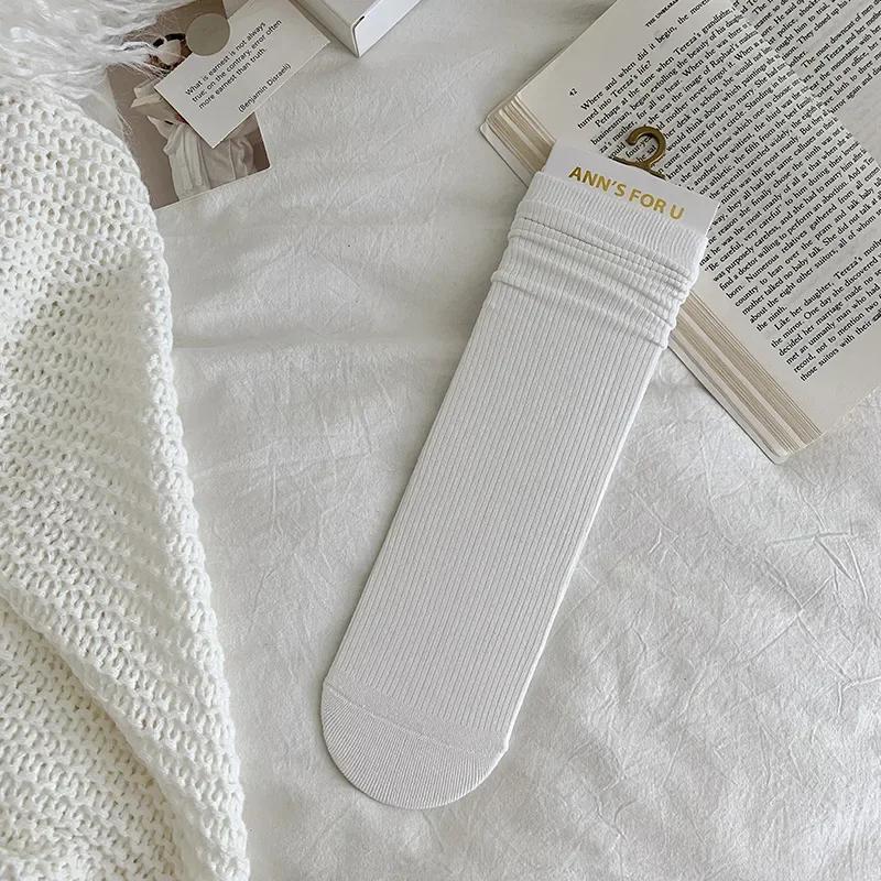 Однотонные носки женские хлопковые тонкие дышащие эластичные длинные носки корейский стиль повседневные уличные носки Харадзюку черные белые серые носки