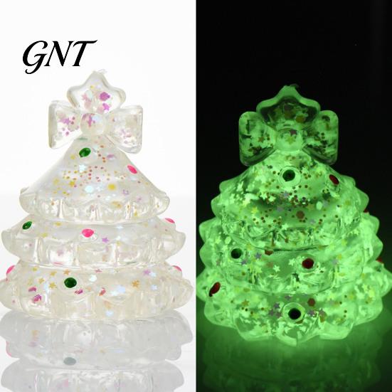 Stress Relieving Fidget Gadgets Christmas Tree Ball, Soft TPR Squeeze Toy for Relief, Glow Party Favor Toys Kids in Dark Hand Sensory Toy, Holiday