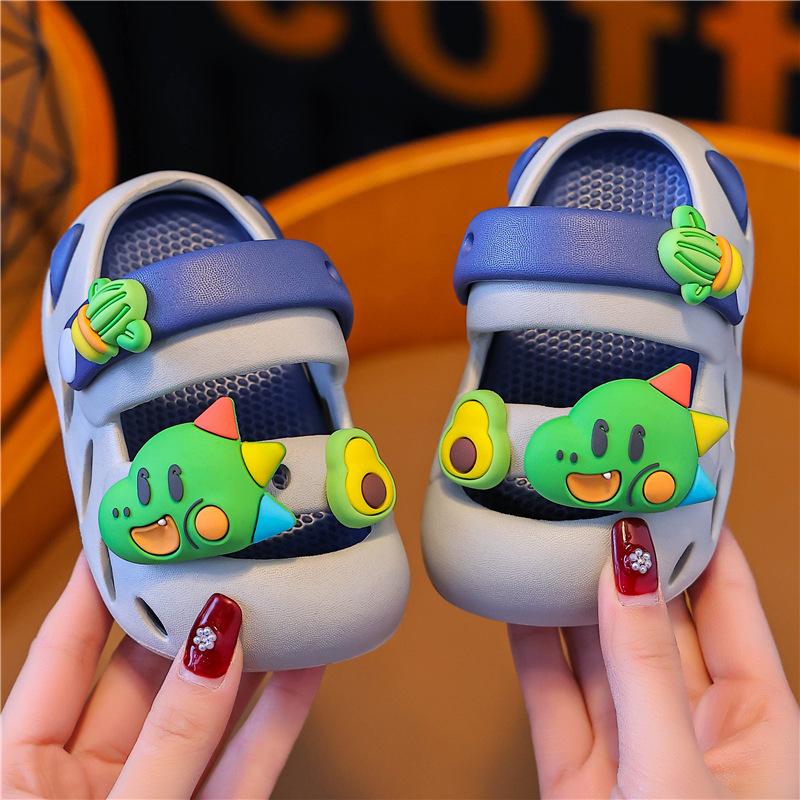 Kids Summer Non Slip Closed Toe Clogs Boys Girls Cute Cartoon Bathroom Home Sandals Lightweight Comfortable Shower Slippers