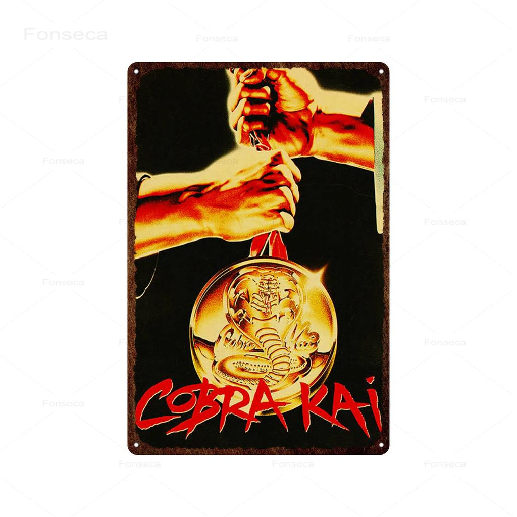 Классический комедийный фильм о кунг-фу. Жестяные таблички с изображением «Кобра Кай» в стиле ретро для украшения бара и дома.