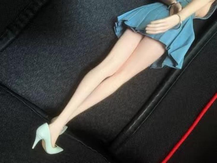 Масштабная фигурка Совместима с телом TBLeague Стиль GS Красивая школьница в стиле JK, комбинезон с высокой талией, юбка, рубашка не входит в комплект