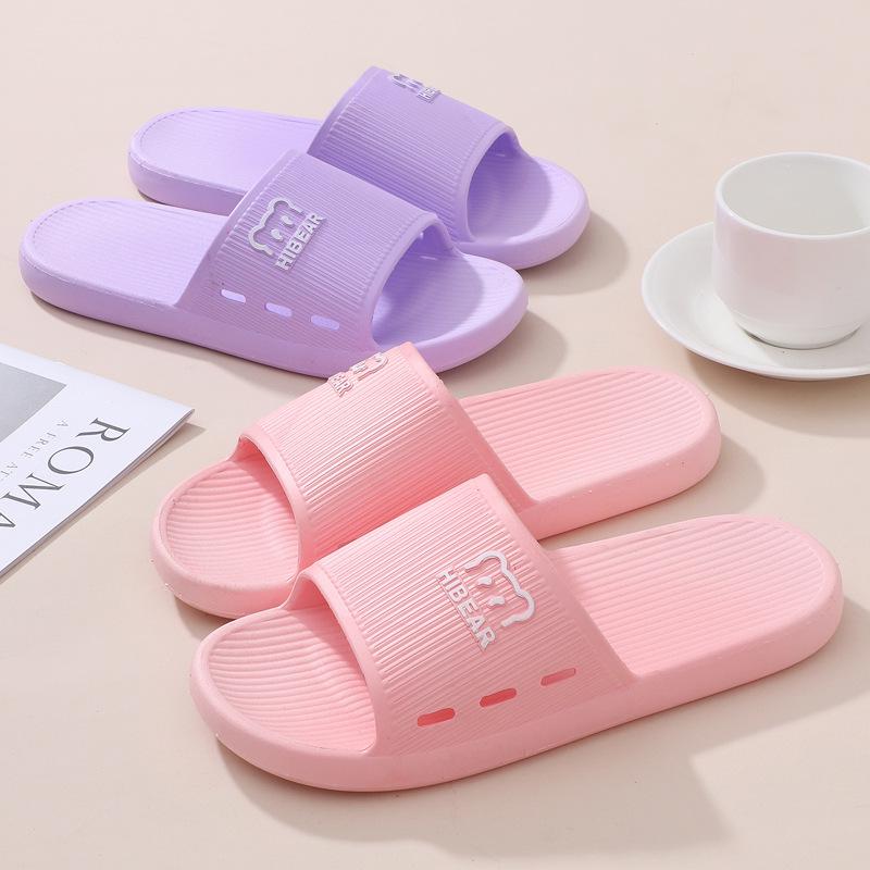 Женские нескользящие летние шлепанцы на резиновой подошве для использования в помещении и в ванной