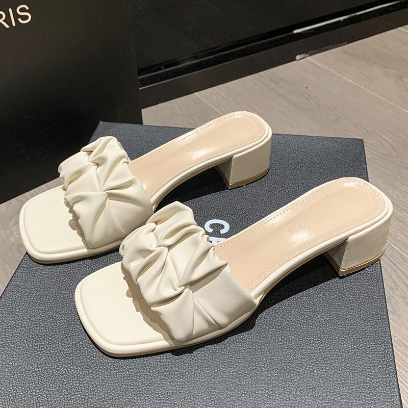 Fashion Square Head Sandals for Women's Summer New Thick Heel Pleated External Wearing Slippers Women Zapatillas De Mujer Ladies Shoes