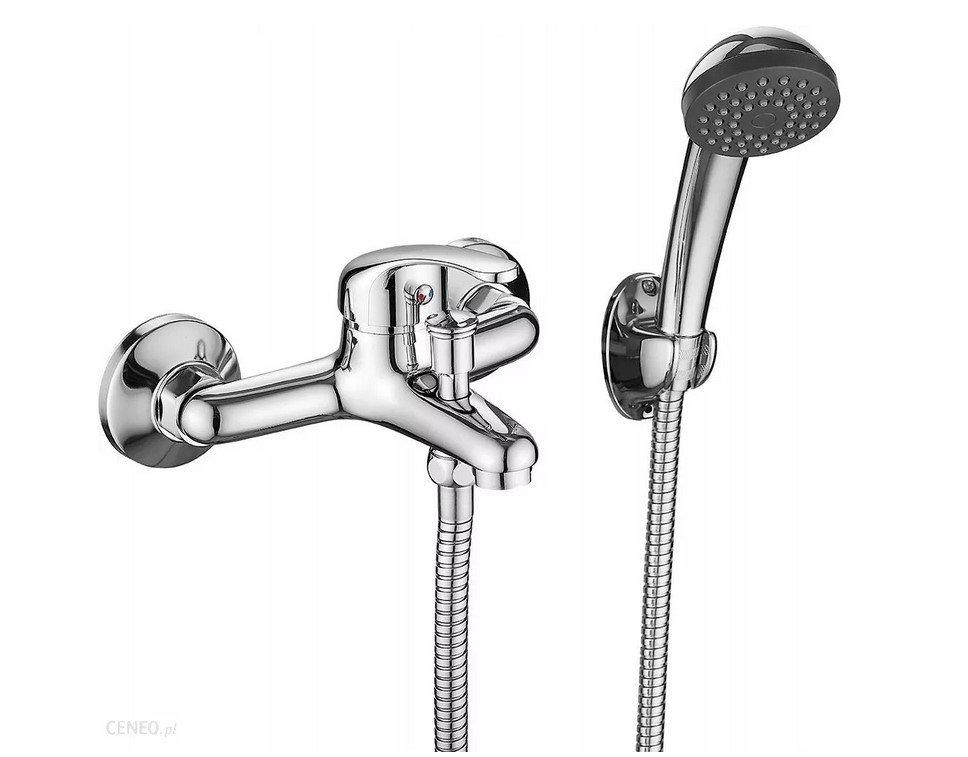 Kuchinox Pedro wall-mounted bathtub faucet with chrome shower set
