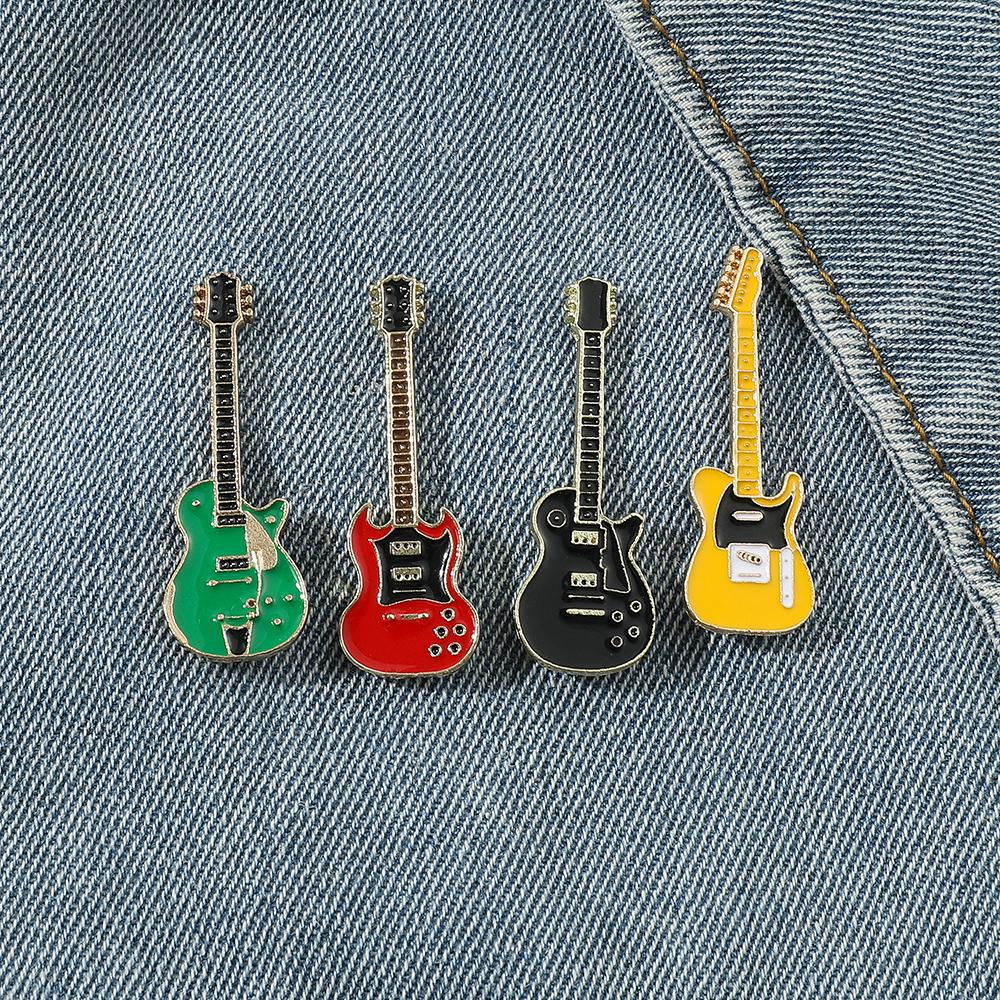 Music Brooch Cartoon Personalized Guitar Violin Bass Musical Instrument Metal Badge Small Gift Wholesale Cap Pins and Badges