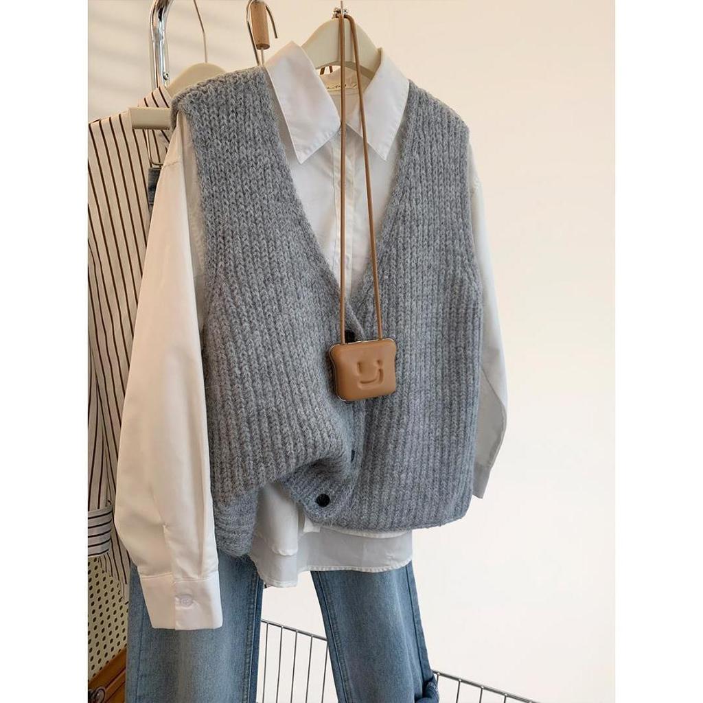 Autumn Winter V Neck Single Button Vest Grey Loose Knit Cardigan Women Fashion Thick Wool Guangzhou Story Niche Sweater