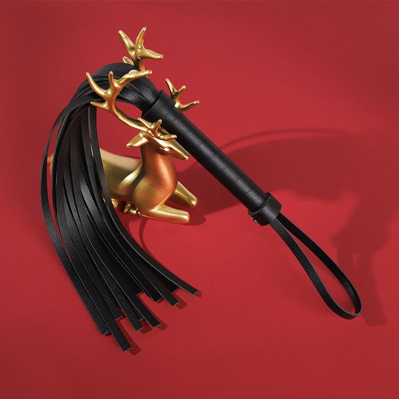 Интимный набор BDSM из 10 предметов: Кляп-шар, Плеть, Наручники, Наручники на ноги и Маска для глаз