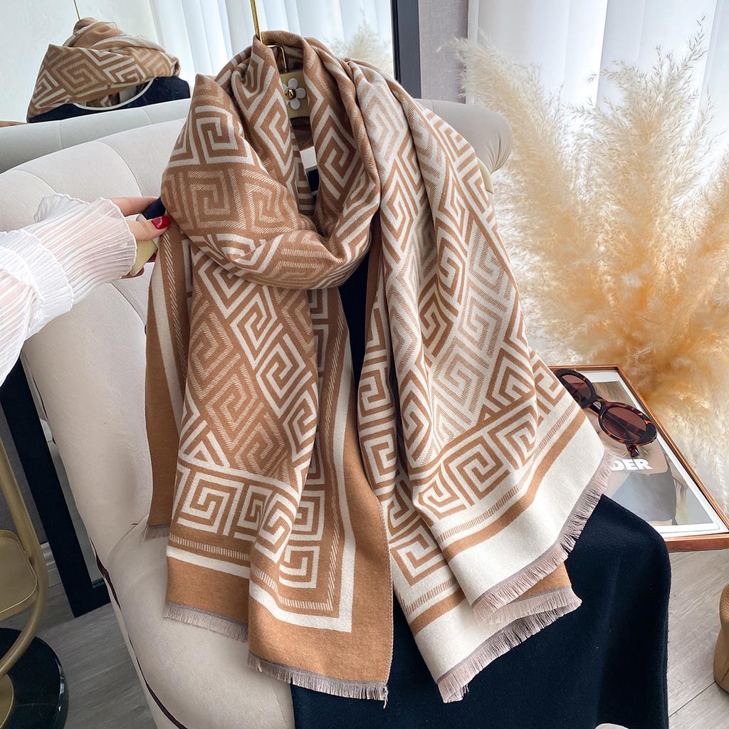 Роскошный кашемировый женский шарф с геометрическим узором, зимняя теплая шаль и обертывание, бандана, пашмина, женский фуляр, квадратное толстое одеяло