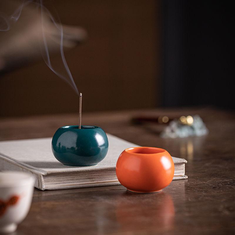 Маленькая керамическая подставка для благовоний-палочек, красочные медитативные украшения, держатель для сандаловых благовоний, печь для благовоний для чайной церемонии