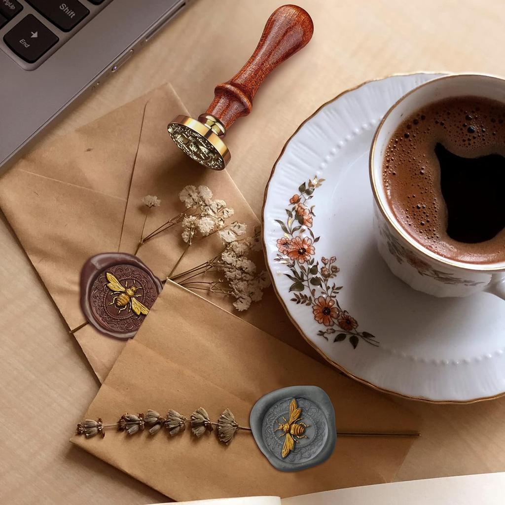 3D Bee Wax Seal Stamp and Wooden Handle Set, Insects Embossed Stamp Sealing Removable 1" Brass Wax Seal Stamp Head for Wedding