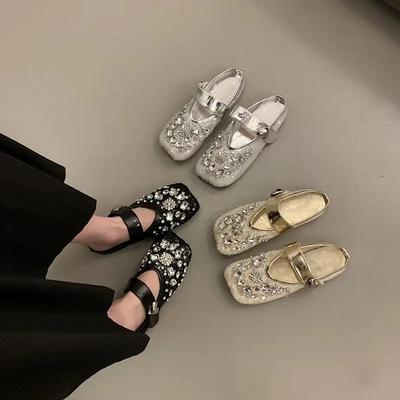 Модные шлепанцы с плоской квадратной подошвой, женские тапочки и женские сандалии на распродаже, летняя обувь оптом, шлепки в корейском стиле, стильная обувь