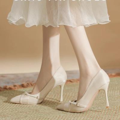 Размер 34-40 Остроносые туфли-стилет из атласа с жемчугом и пряжкой, туфли на высоком каблуке для женщин, белые свадебные туфли