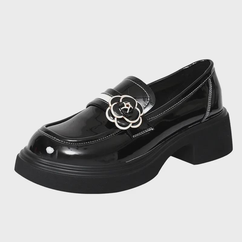 Spot Women's Genuine Leather College-Style Loafers - Spring 2025 Camellia Patent Leather Slip-On Shoes