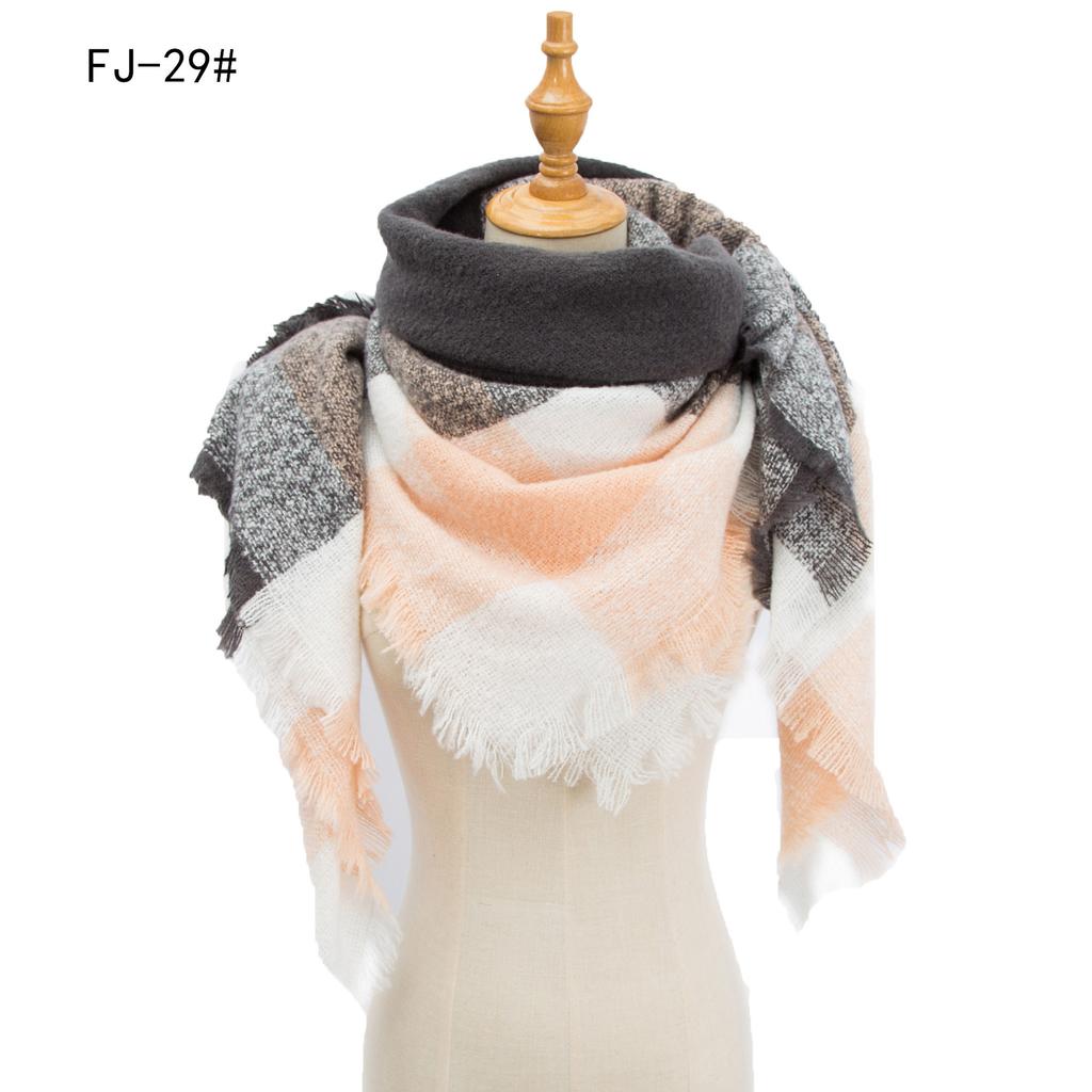 Autumn and Winter New Thickened Warm Circled Yarn Prickly Wool Plaid Square Scarf Scarf Female