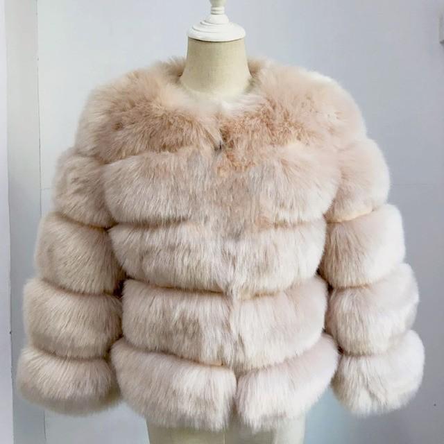 Женский осенне-зимний искусственный мех лисы Искусственное пальто Женское короткое с длинным рукавом Меховое искусственное пальто Меховое пальто Верхняя одежда