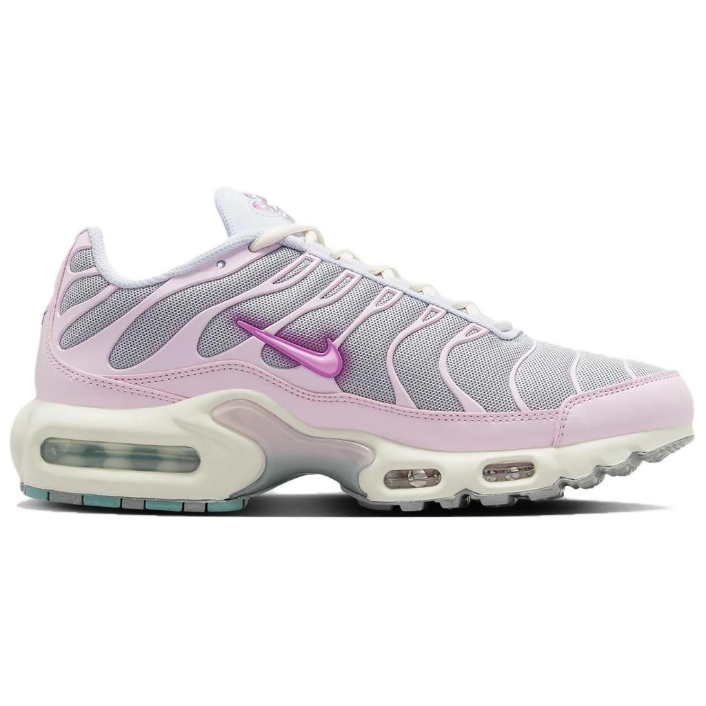 Nike Кроссовки женские Air Max Plus Paw Print Pink Football-Grey White HM3692-061