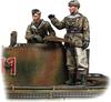 Ardennes Miniature Germany Winter Equipment Tank Commander and Tank Crew Set 2 Pieces Resin Kit AR48004 (ARDENNES MINIATURE) 1/48