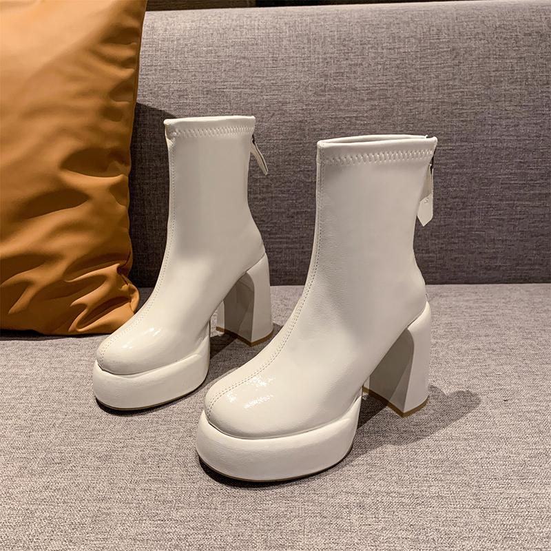 Современные ботинки на квадратном каблуке с лодыжкой, зимние ботинки с круглым носком 2024 года, высококачественные женские ботинки на высоком каблуке с застежкой-молнией, лаконичные женские ботинки