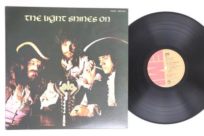 LP Пластинка ELECTRIC LIGHT ORCHESTRA - Light Shines On EMS50105 EMI 1983 Япония Рок Б/У