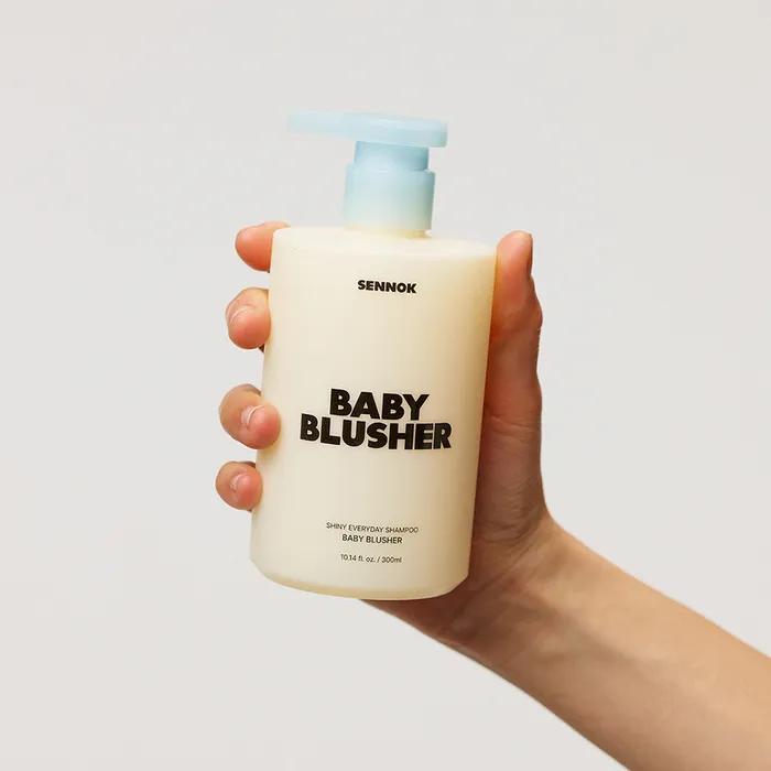 Блестящий шампунь для ежедневного использования Baby Blusher 300 мл + [Бесплатно] Sennok Уход за телом и волосами 4 вида (7млX4)