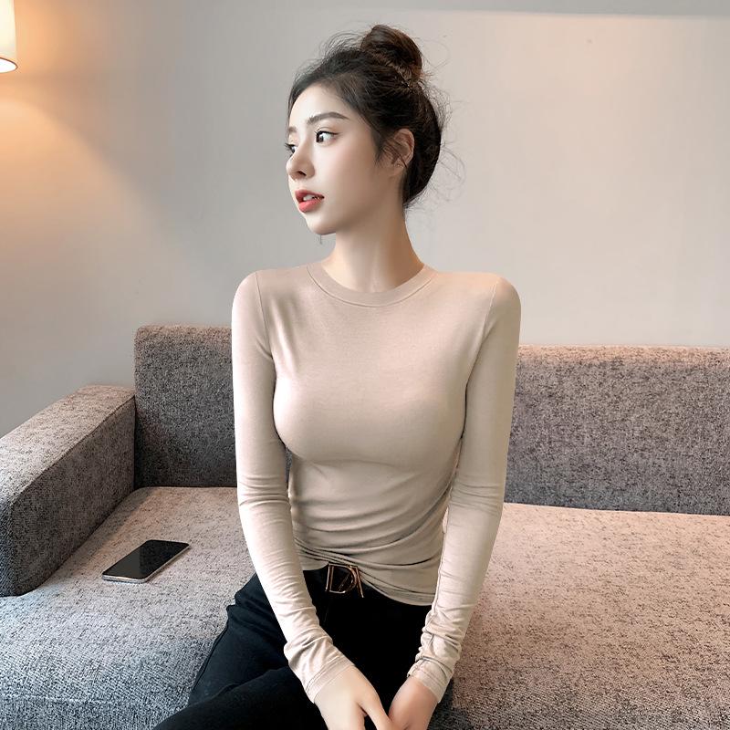 Женский черный трикотажный топ с длинным рукавом и рубчиком, приталенного силуэта, с круглым вырезом - Идеально подходит для весны, осени и зимы.