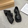 Мокасины женские на платформе 2024 года, новая осенняя женская обувь, универсальные туфли в британском стиле, маленькие кожаные туфли с одной педалью
