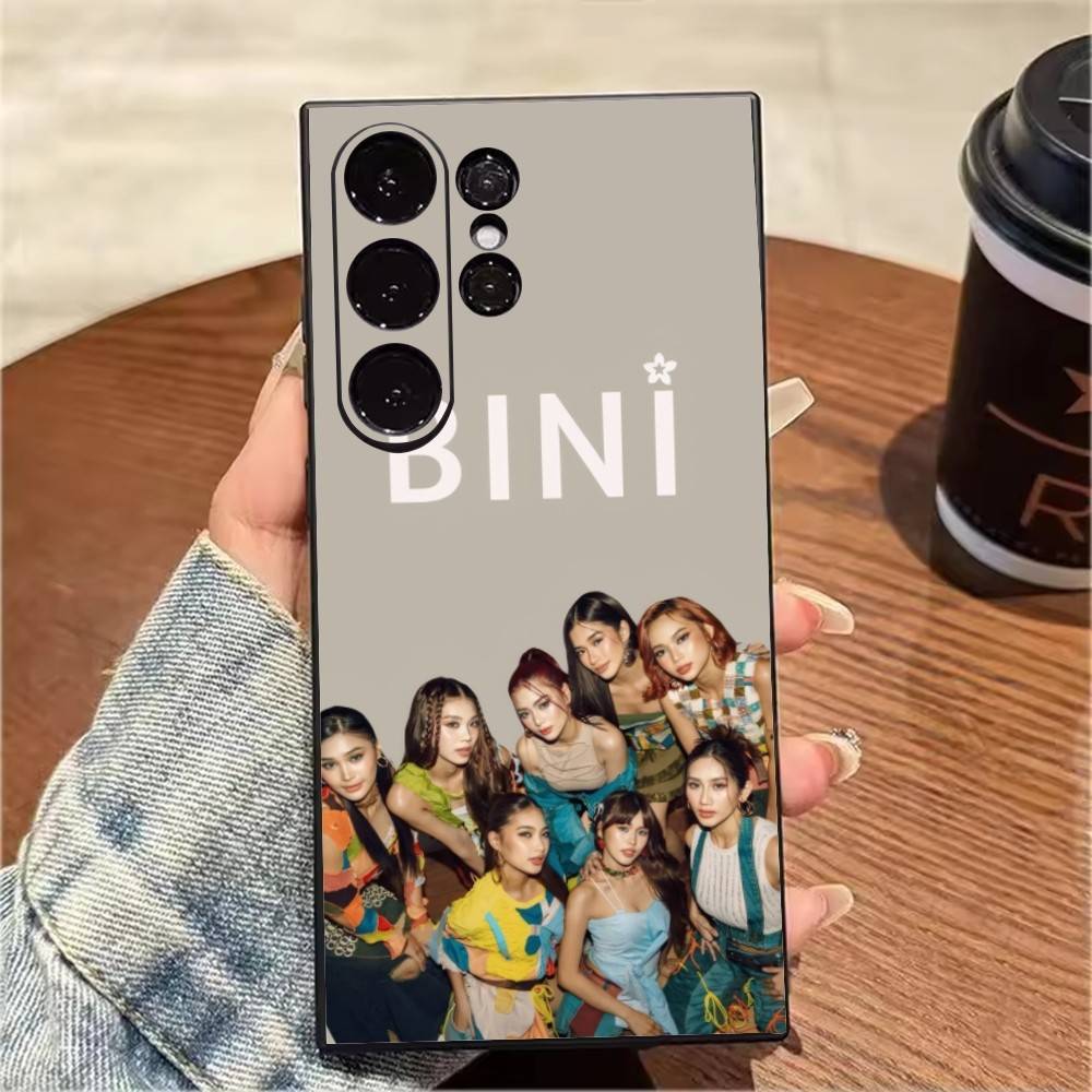 Чехол для телефона Girls Group B-BINIII-I GwenS для Samsung S25, S24, S21, S22, S23, S20, Ultra, S26, Plus, Fe, Note, 5G Черный