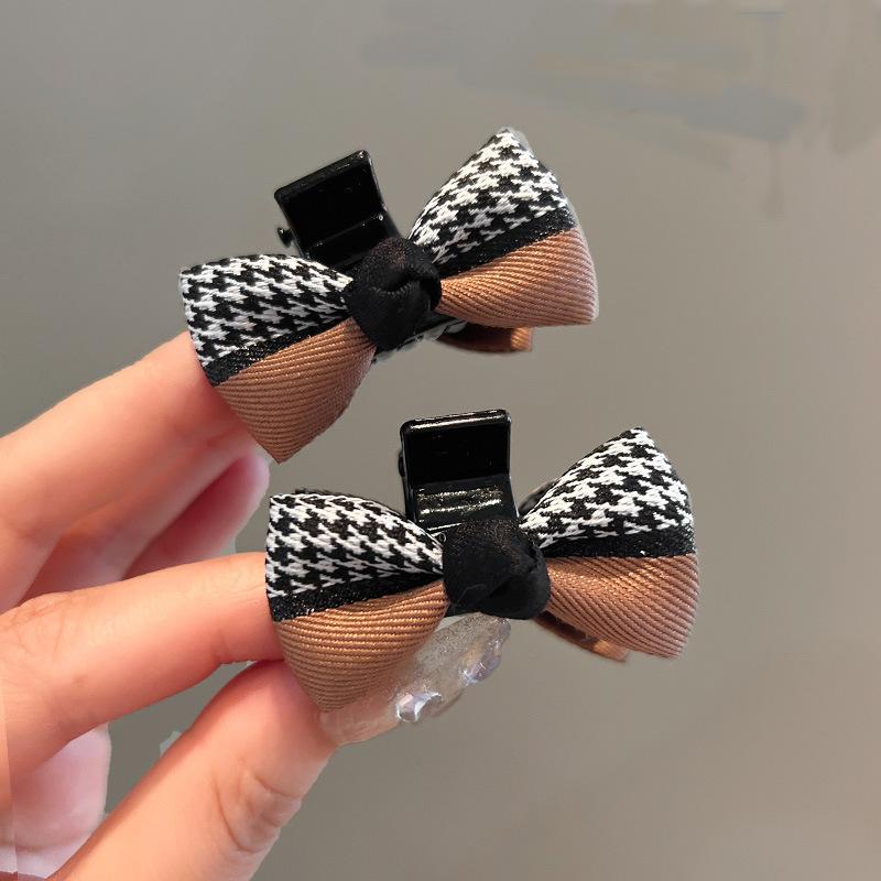 Заколка для волос с яркими камушки из горного хрусталя