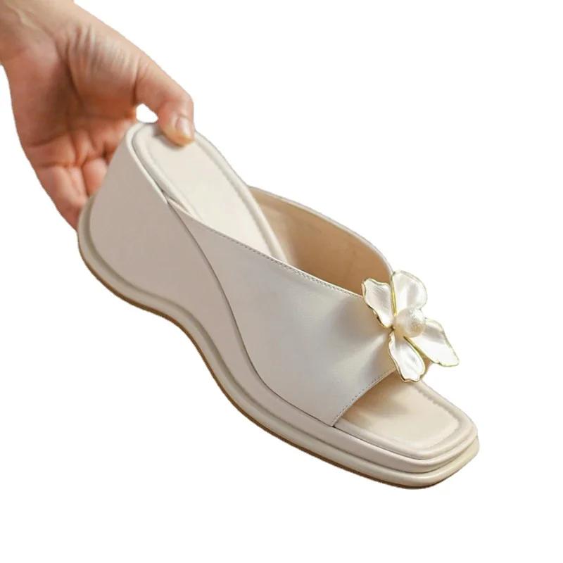 Босоножки на танкетке, модные туфли на платформе, женская обувь, элегантные туфли на высоком каблуке, удобные шлепанцы с подсолнухом на толстой подошве