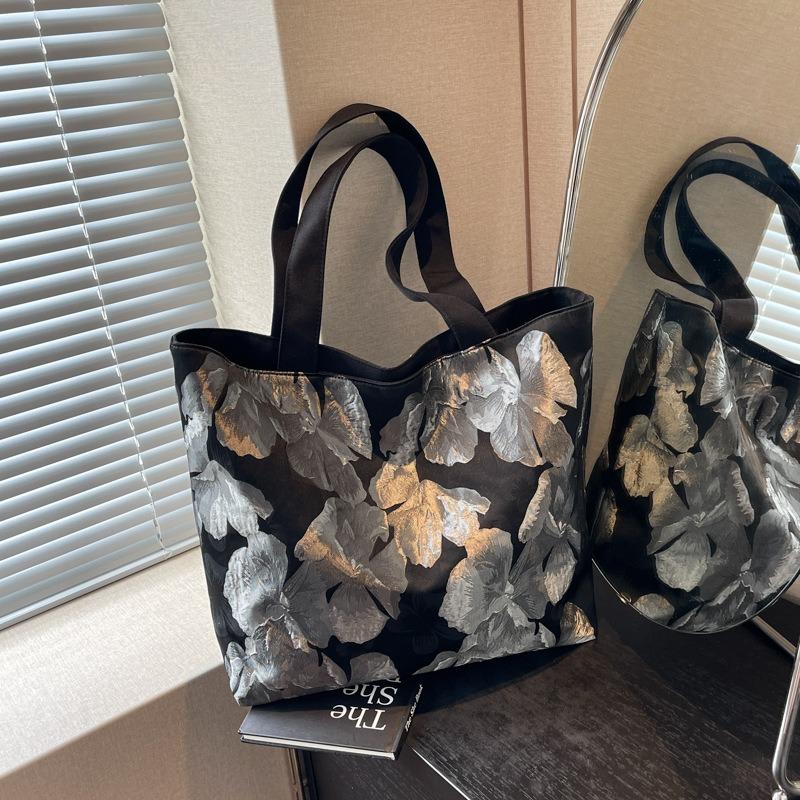 Принтованная сумка-тоут женская новая модная большой вместимости для поездок на работу на плечо высококлассная сумка подмышку