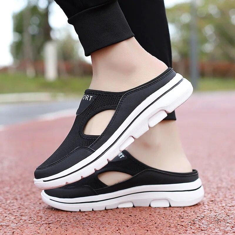 Летние женские тапочки с дышащей сеткой, повседневная обувь на плоской подошве, уличная домашняя легкая однотонная обувь без шнуровки для пар, прогулочные спортивные сандалии