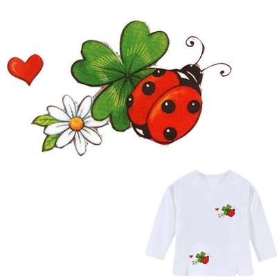 Наклейки на одежду