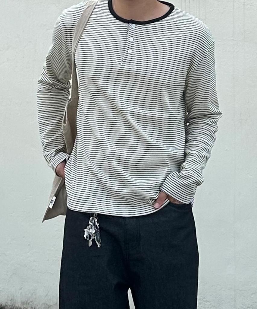 BASEMOMENT Полосатая футболка-henley в рубчик Цвет: Слоновая кость