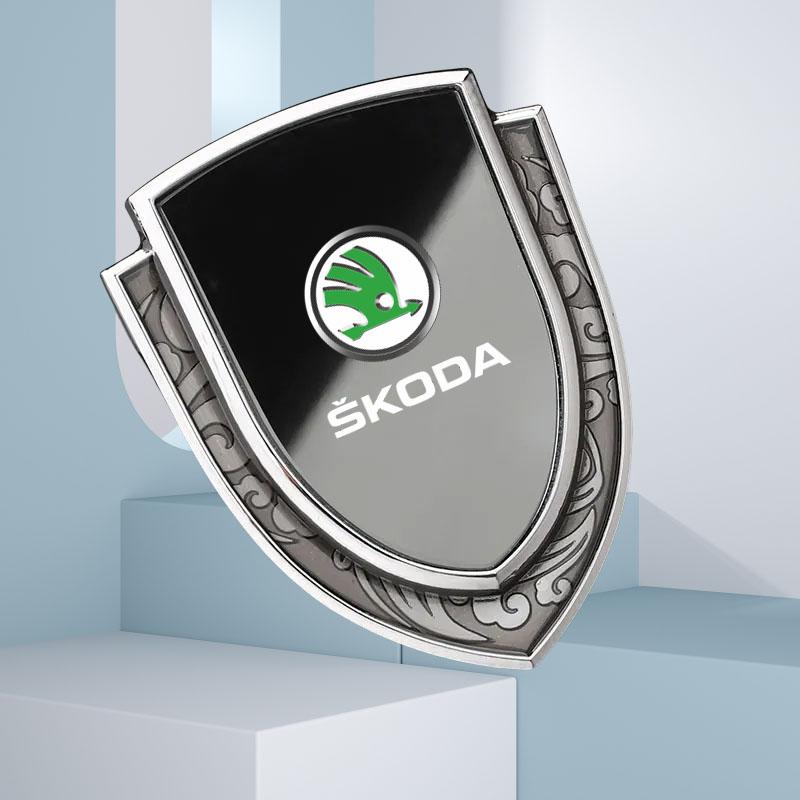 ERQY8 Car Stickers 3D Metal Accsesories for Skoda VRS Octavia 1 2 3 Rapid Kodiaq Karoq Fabia Kamiq Auto Accessory