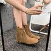 Fashion Tassel Women's Boots 2024 Autumn New Design Sense Casual Side Zipper Flat Bottom Wear-resistant Women's Shoes Platform Sneakers
