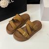 Летние тапочки 2025 новые уличные тапочки женские пляжные туфли ретро на толстой подошве прохладные тапочки