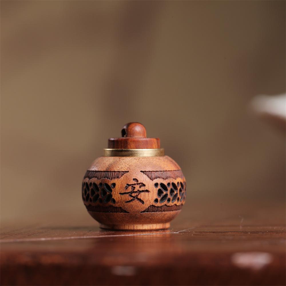 Подвеска-диффузор для ароматерапии из дерева ручной работы - Выберите из дизайнов Тыква, Пагода, Ваза, Фонарь, Барабан | Саше для эфирных масел для DIY брелоков