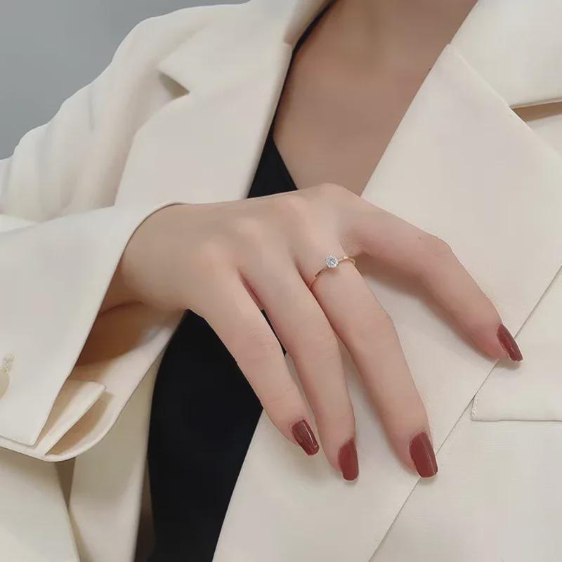 Trendy Gold Titanium Steel Diamond Ring: Minimalist Japanese-Korean Design