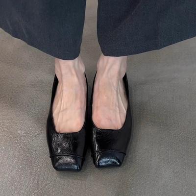 Версия из овчины~ черные ретро тонкая кожа удобные для通勤 плоские туфли женские минималистичные с квадратным носком слипоны маленькие одинарные туфли