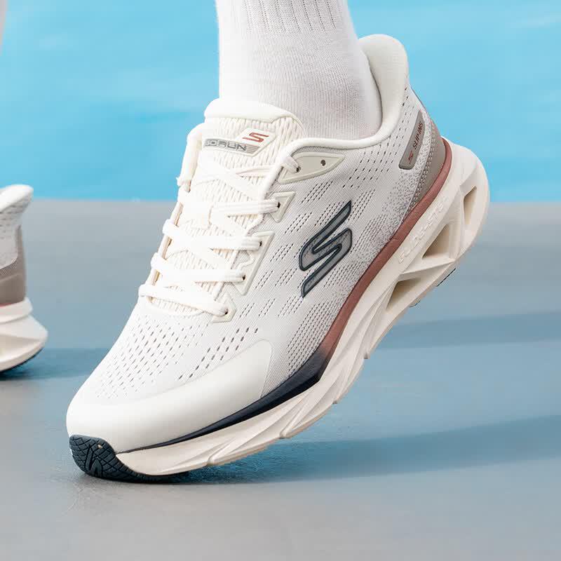 Skechers Мужские беговые кроссовки GO'7/24 221040-NAT