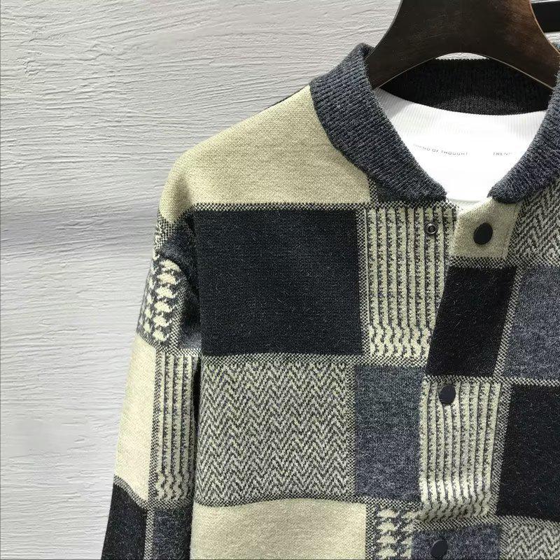 Мужская мода осень/зима 2024 года: Вязаный кардиган в клетку Colorblock — модный, молодежный и универсальный повседневный топ